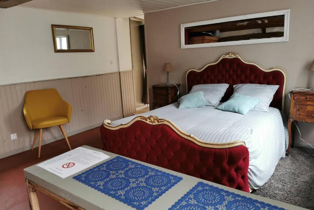 Le 3 De Coeur Avec Terrasse Honfleur Exterior foto